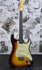 Fender Custom Shop Guitar Planet Exclusive 1962 Stratocaster Journeyman Relic -Faded 3 Color Sunburst-_2