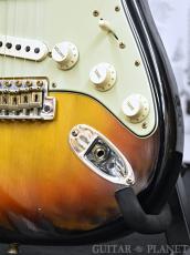 Fender Custom Shop Guitar Planet Exclusive 1962 Stratocaster Journeyman Relic -Faded 3 Color Sunburst-_9