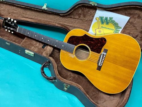 Gibson J-50