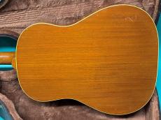 Gibson J-50_3