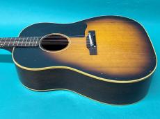 Gibson J-45_4