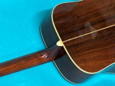 Martin D-28_9