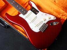 Fender American Vintage II 1965 Stratocaster Candy Apple Red_3