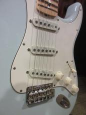Fender Custom Shop Yngwie Malmsteen Signature Stratocaster Sonic Blue_3