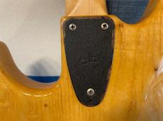 G&L SB-2 (Nat/R)_7