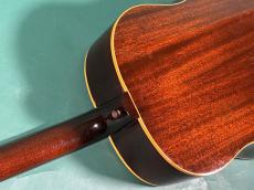 Gibson J-50_9