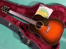 Gibson J-45 BANNER MAHO TOP