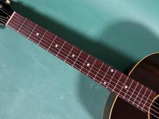 Gibson J-45 BANNER MAHO TOP_7