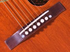 Gibson J-45 BANNER MAHO TOP_10