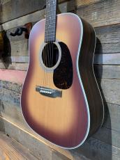 Martin D-28 Satin Amberburst_5