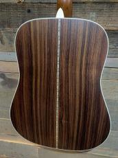 Martin D-28 Satin Amberburst_8