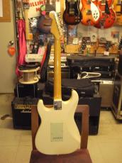 Fender Made In Japan Classic 60s STRATOCASTER (2017)_3