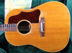 Gibson J-50_2