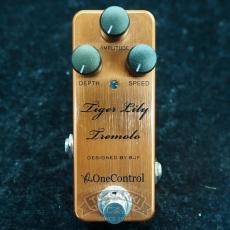 One Control Tiger Lily Tremolo_3