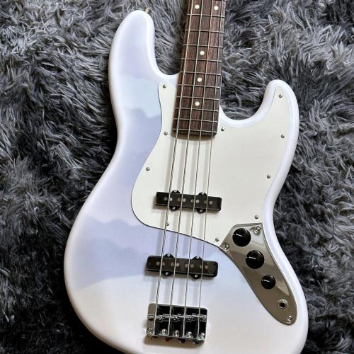 Fender Made in Japan Hybrid II 2026 Collection Jazz Bass Misty Satin, Rosewood Fingerboard, Blue Mist