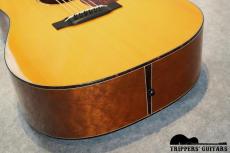 Martin D-18CW (2001) D-18の魅力をさらに押し広げたような完成度の高いモデルです。_13