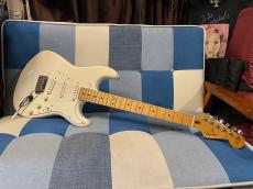 Fender Mexico Player Stratocaster Polar White/M
