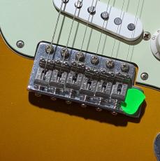 Fender Limited Edition Vintera II Road Worn '60s Stratocaster -3-Color Sunburst- #MX26019964 【3.30kg】_5