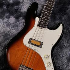 Fender Gold Foil Jazz Bass 2-Color Sunburst / Ebony【特価】【個性派ジャズベース!】