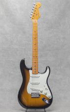 Fender Vintage '57 Stratocaster Sunburst 2-Color Sunburst / 1982_2