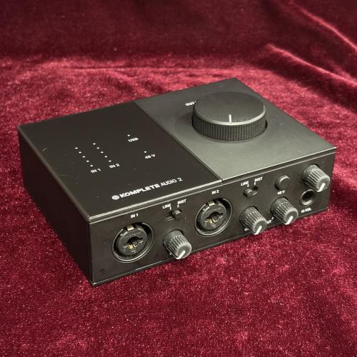 NATIVE INSTRUMENTS KOMPLETE AUDIO 2