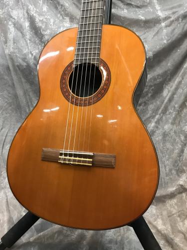 YAMAHA C70