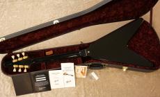Gibson G-CLUB TOKYO Limited Run 1967 Flying V Custom with Short Vibrola VOS 2019年製USED_3