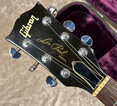 Gibson 1974 Les Paul Deluxe Gold Top Left Hand【4.59kg】_3