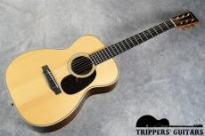 SAKATA GUITAR 00-28B (2016)　アディロンダックスプルース&ブラジリアンローズウッドの00が入荷しました!