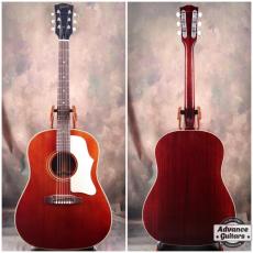 Gibson 1966年製 J-45 Cherry Red “BGN” Stamped 【"1966年製"のチェリーレッド】