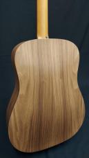 Taylor Big Baby Taylor Walnut_4