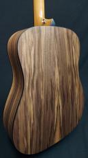 Taylor 110e Walnut_4