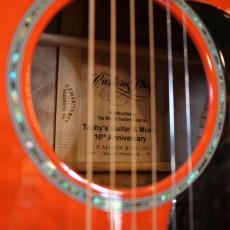 Martin CUSTOM SHOP CTM OM Quilted Maple Body / Translucent Orange_12