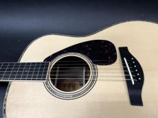 YAMAHA LL-56 Custom ARE / Solid Engelrmann Spruce Top(ARE)・Solid Indian Rosewood Side and Back・Abalone Head Trim and  Body Trim and Rosette・Mahogany &Rosewood 5P Neck・Ebony Fingerboard and Bridge 【With Origi_12