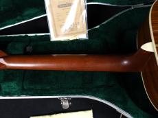 Martin HD-28 w/i-Beam Active 2010_8
