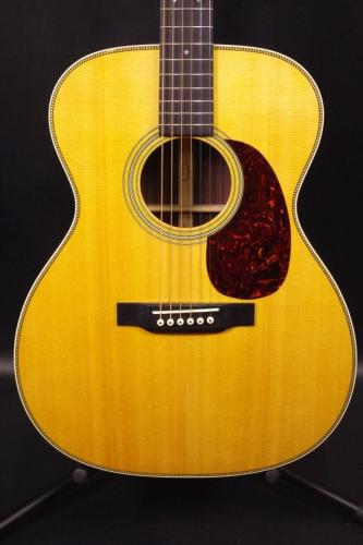 Martin 000-28 Standard