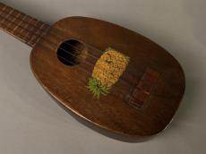 Kamaka SOPRANO PINE 【ブルー・クレスト・デカール 1920s】_3