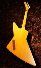 Epiphone 【大特価!】 1958 Korina Explorer Aged Natural #24101531068 [3.31kg][送料込]_5