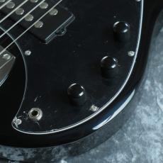 Sterling by MUSIC MAN Stingray  " Ray5 " - Black -【3.94kg】_4
