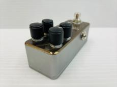 One Control Anodized Brown Distortion 4K_3