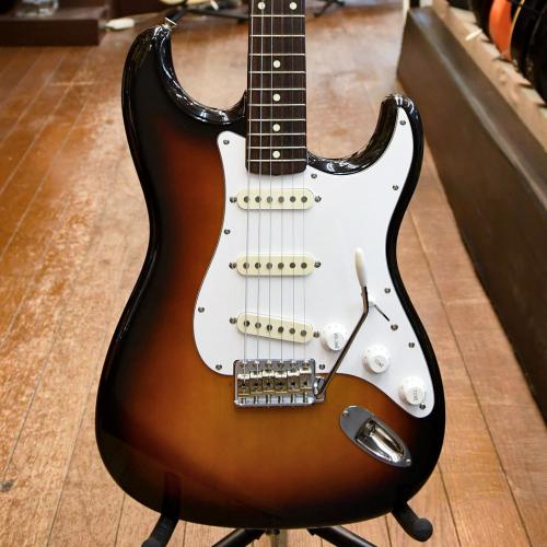Fender Japan ST62-55