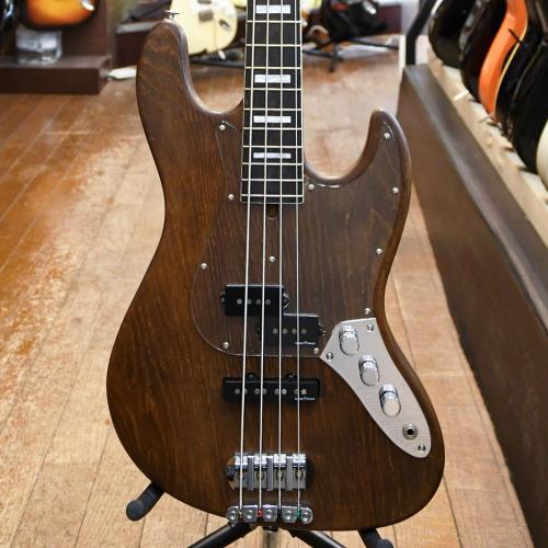 Bacchus 04 WOODLINE PJ-4