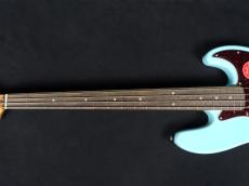 Squier Classic Vibe '60s Jazz Bass Daphne Blue_4