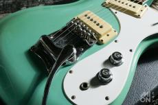 Mosrite The Ventures Model Surf Green (黒雲)_6