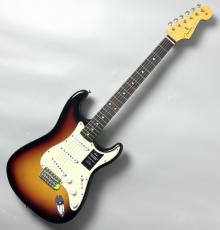 Fender Limited Edition Vintera II Road Worn '60s Stratocaster -3-Color Sunburst- #MX26019049 【3.56kg】_2
