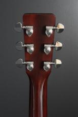 Martin D-18_8