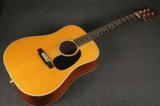 Martin D-28_10