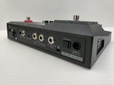 ZOOM B2 Four_3