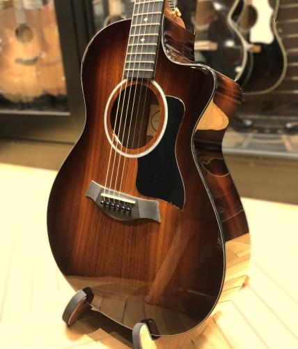 Taylor 222ce-K DLX