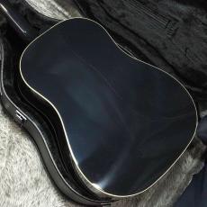 Gibson J-45 Standard Ebony Gloss_4